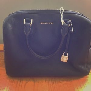 Black MK purse
